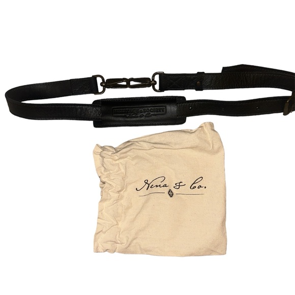 Excellent Condition Nena & Co. Multi Use bag. - Picture 9 of 11